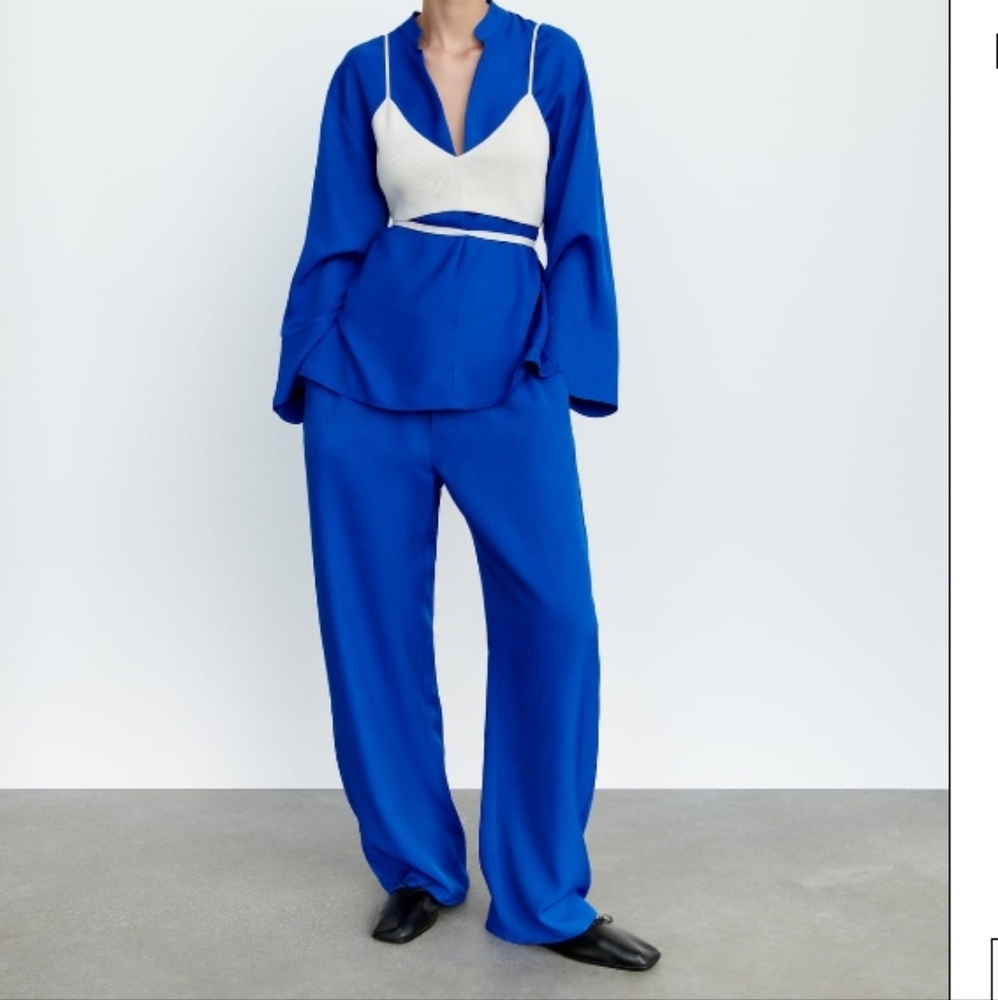 Wide flowy pant (medium) and slit blouse (m)